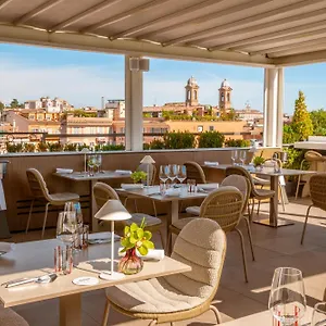 https://the-first-luxury-art.it-romehotels.com